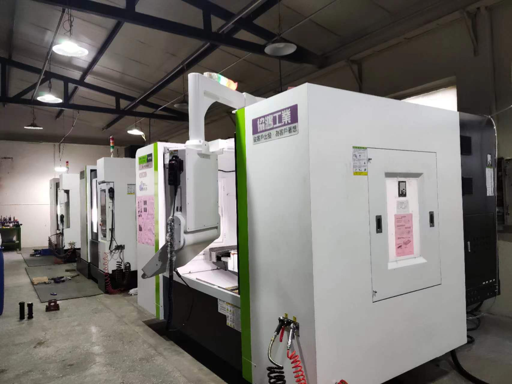 臺灣協鴻數控銑床交機